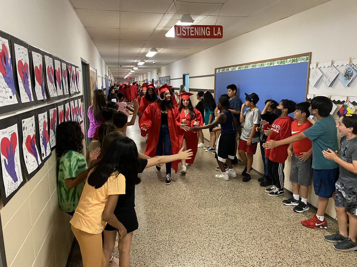 Connolly School tweet media