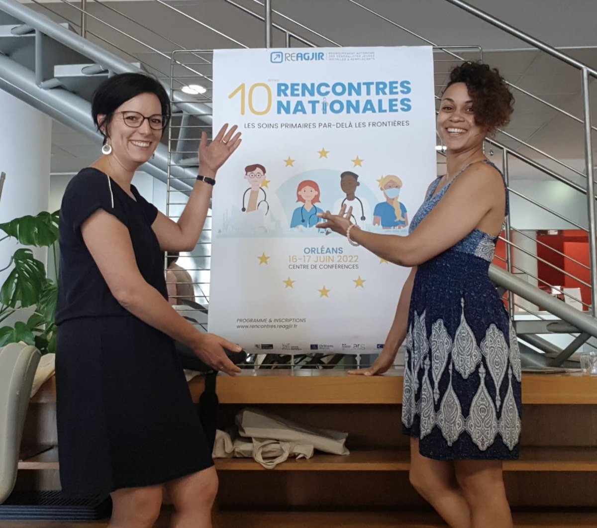 InitiativesT's tweet photo. @PARISSandrine2 d’@InitiativesT et Pauline (et Julie) de Geminstal étaient présentes aux 10emes rencontres de @ReAGJIR ! Des échanges intéressants et constructifs ! https://t.co/xDYdaokXyU