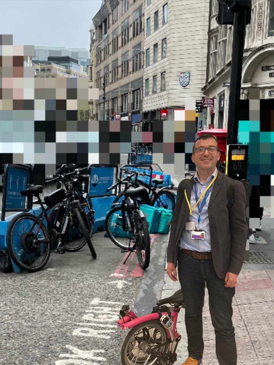 SimonSa23626003's tweet photo. @ioisours @JamesBurdass @cristo_radio @Tony_Devenish @twocitiesnickie @TfL @willnorman @TheFox89688362 @Iromg @DAVID_LAWES @briangr0254 @PaulLomax @pmbbiggsy @boblister_poole @MayorofLondon #CyclingBrakeDust #ActiveTravel #ActiveBull5hit #TheWillNormanEffect #GridlockingLondon #UnusedCycleLanes #RIPThemOut https://t.co/yBZidl2Wv9