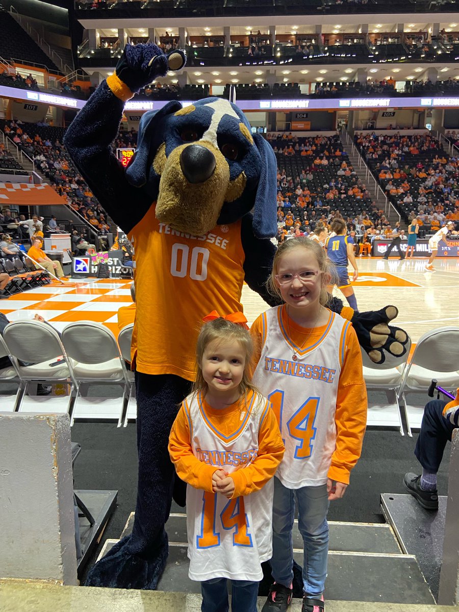 AllVolAshley's tweet photo. Happy #NationalMascotDay Go Vols! @gccvols @UTSmokey_00 @UTVolShop https://t.co/lK8WNKzJI8