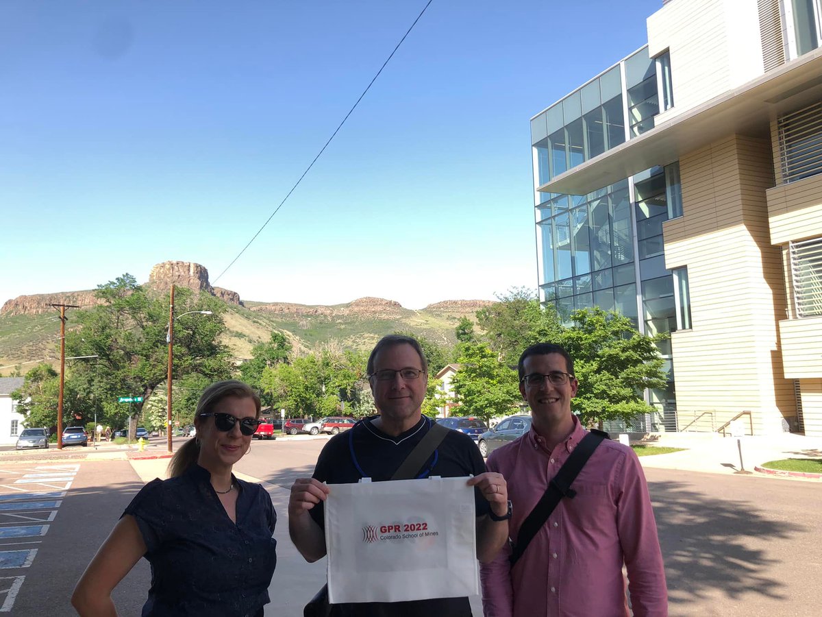 gprMax_fdtd's tweet photo. #gprMax on tour at #GPR2022 @coschoolofmines https://t.co/fBKzh9lUJT