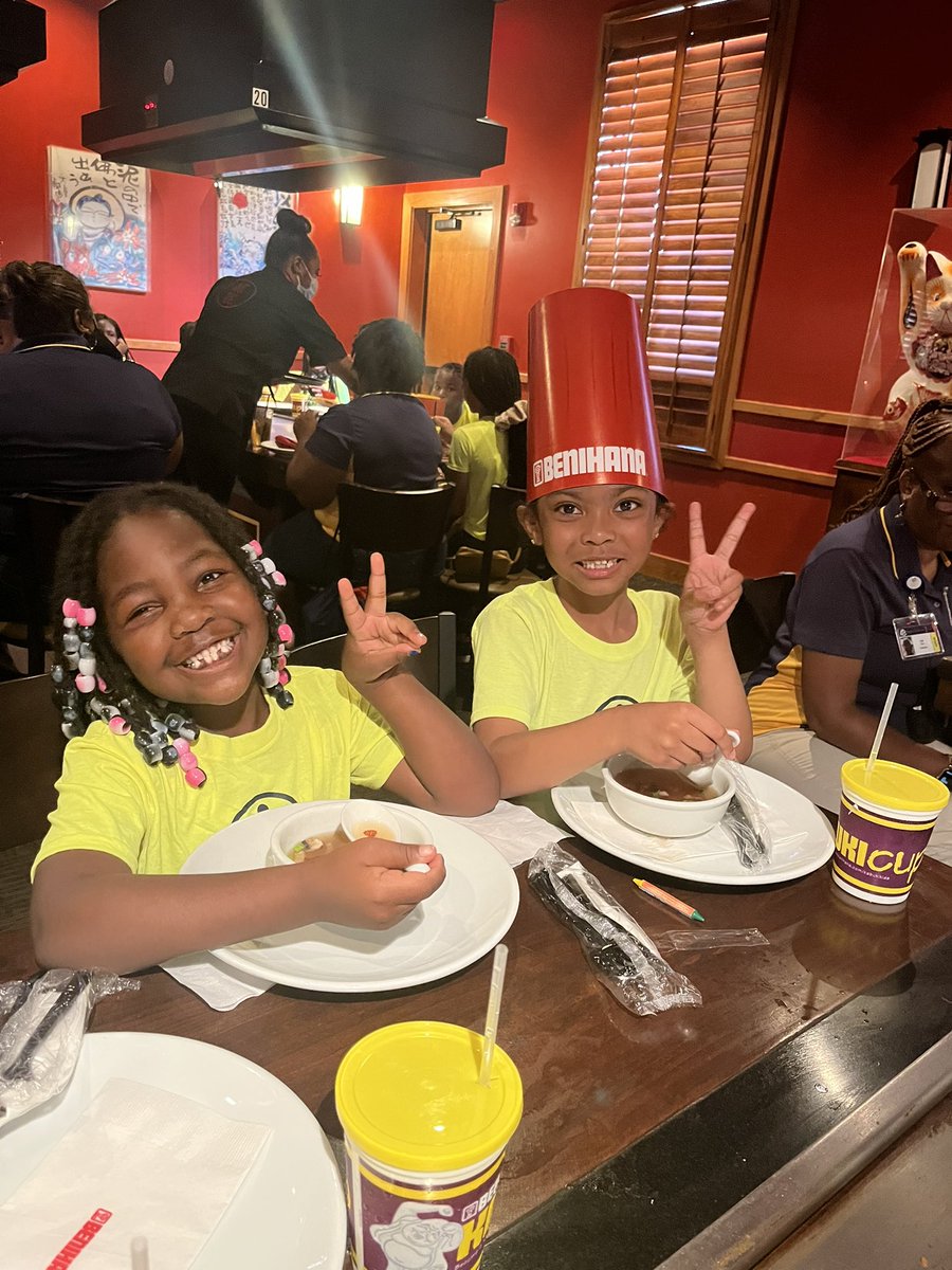 EducatorSmith1's tweet photo. Our Scholars enjoyed the week of Horizons Kitchen! What a wonderful way to end this week's theme at Benihana!! The students did well and enjoyed #TransformBuildInspire @HorizonsATC https://t.co/swPRmVqKJi