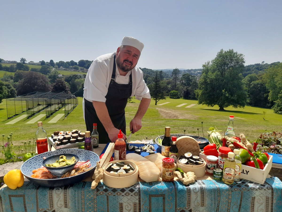 peryer's tweet photo. Great sushi popup for both college and prep pupils @Mount_Kelly today, Thank you to my @Thomas_Franks_ team. https://t.co/bMv7w1iJnC