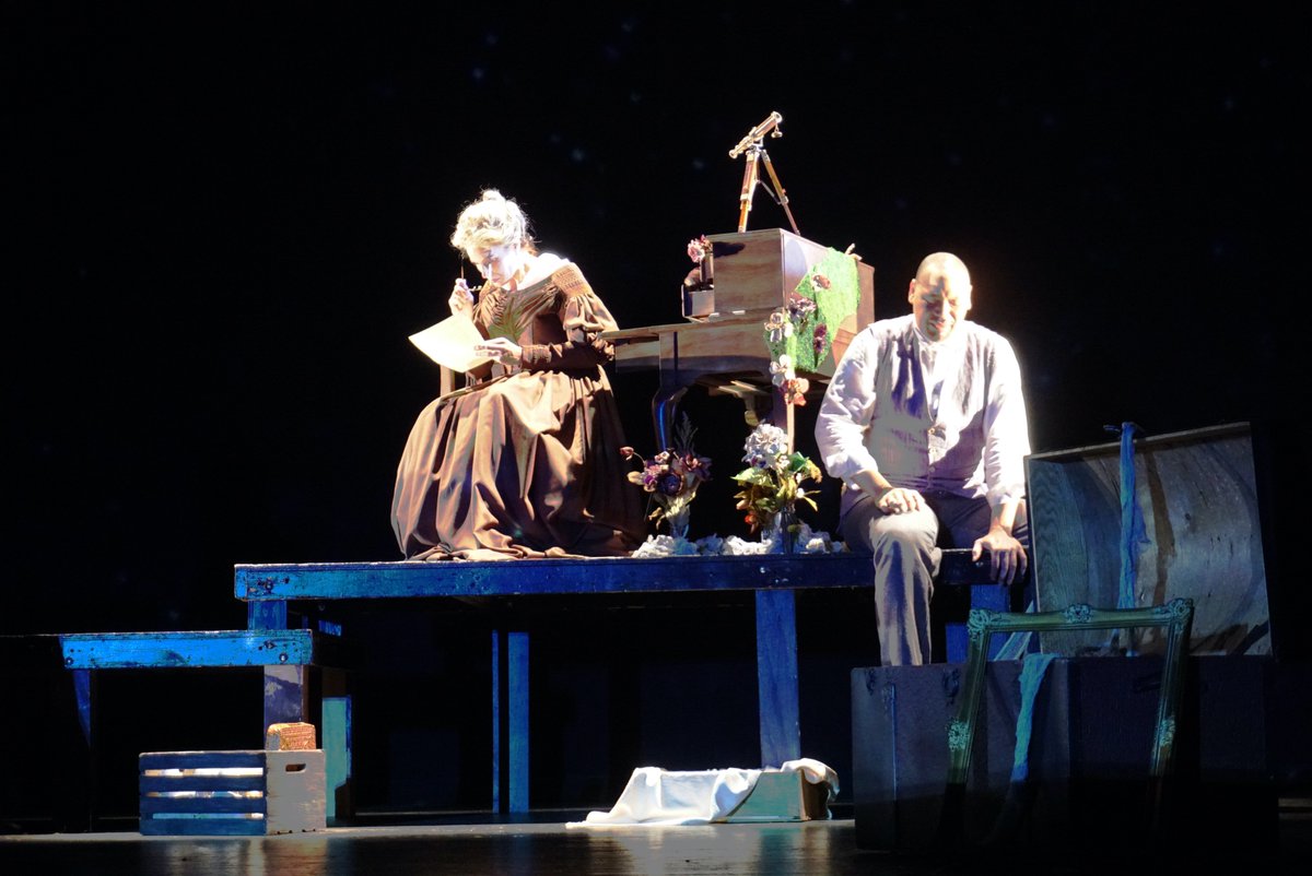 SouthernXOpera's tweet photo. Sarah Heltzel is as brilliant as Caroline as Caroline was brilliant herself. https://t.co/ryyHGE9tPp