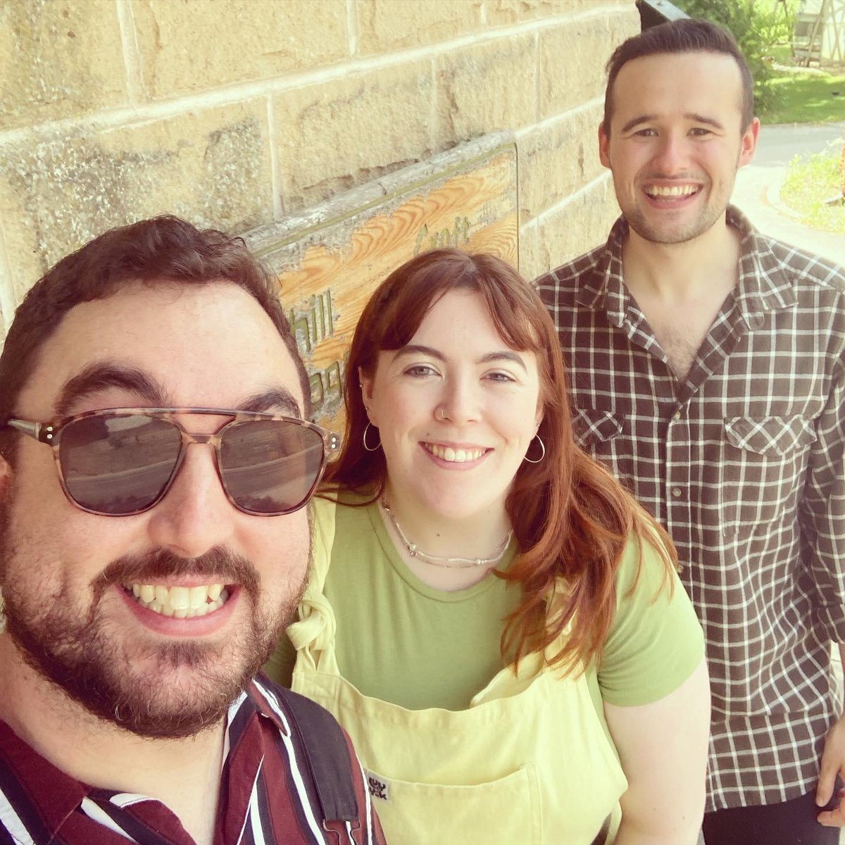 2 joyful thoughts before the weekend:

1) We LOVE our community partnerships. We’ve been running #ARehearsalForLife with <a href="/SNAPPYYork/">SNAPPY</a> yesterday &amp; <a href="/CamphillVillag1/">Camphill Village Trust</a> today 💓

2) It’s so rewarding seeing the values of our company being projected by our growing, fab team!