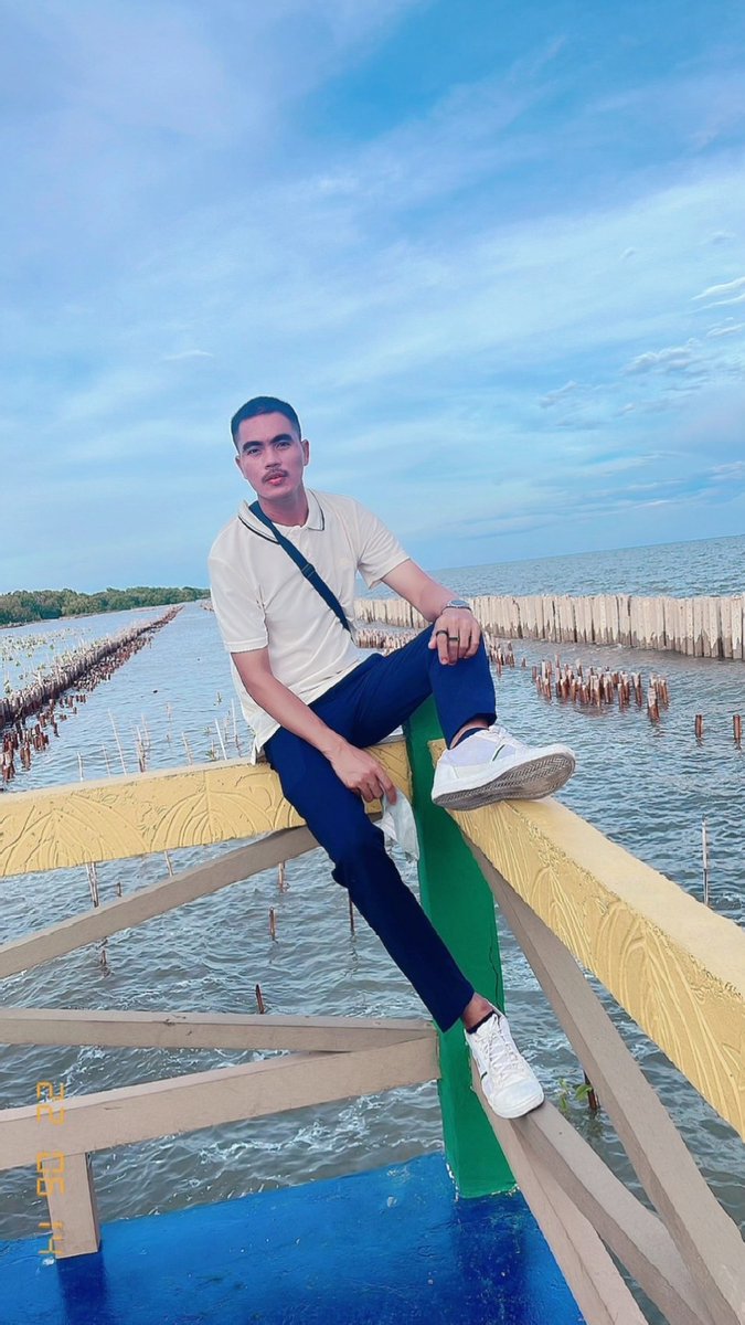 dolay_eh's tweet photo. 🐟🐬🐠🧞‍♂️🧞‍♀️ https://t.co/dhjxpOSGDO