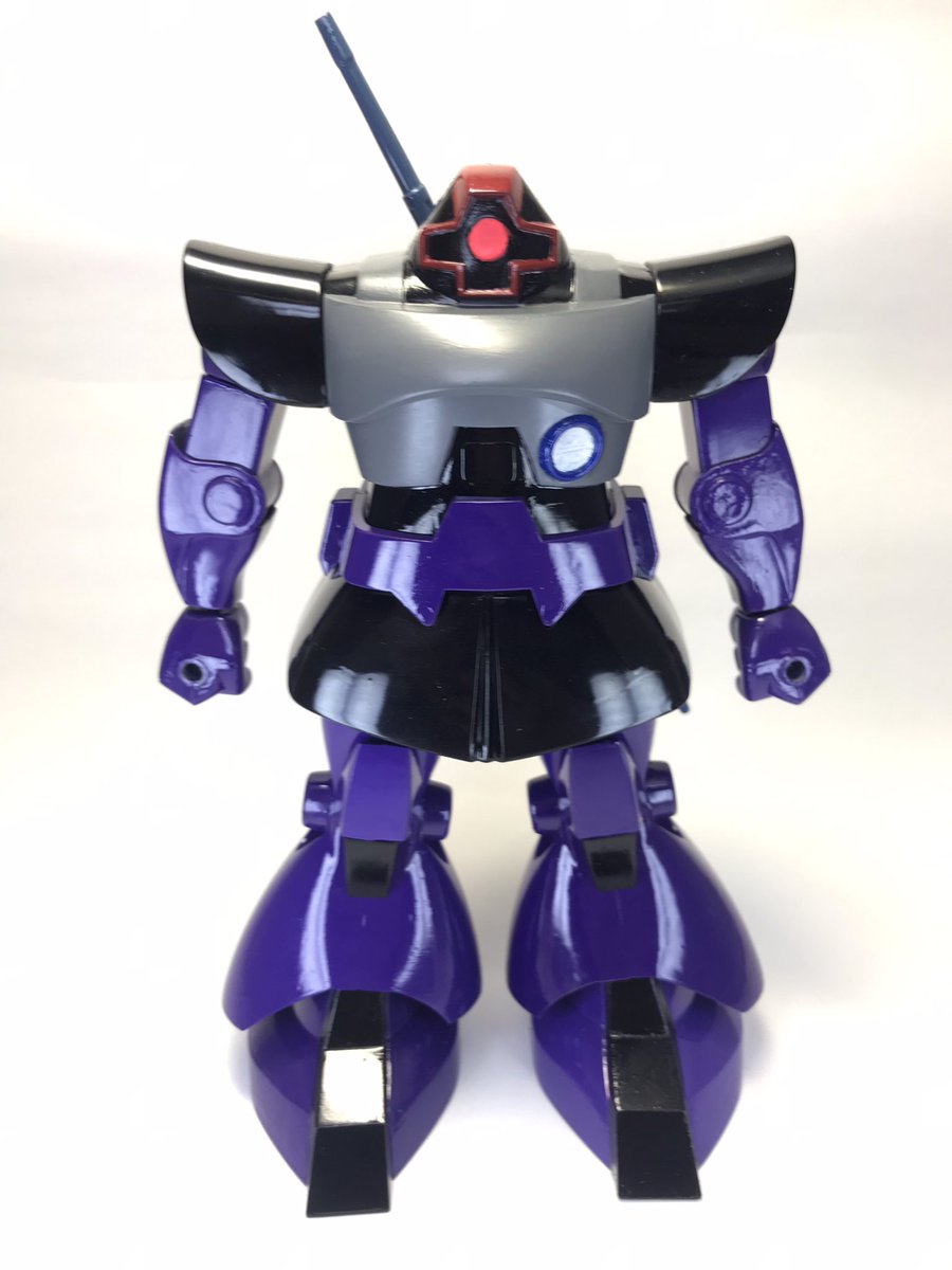 naruki58578269's tweet photo. 旧キット1/100陸戦用ドム完成‼︎
筆塗り全塗装です。
上手い下手は、別にして今までの作品の中で1番の力作です！
失敗しまくりましたが、自分的には旧キットに見えないのが、とても嬉しいです‼︎ https://t.co/BqF7RRzwc2