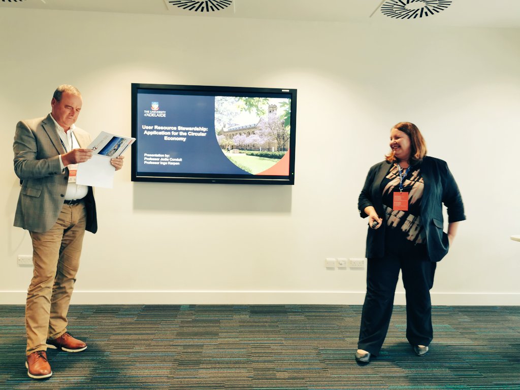 NicholasCatahan's tweet photo. #SERVSIG2022 #TSR #Transformative #Service #Research track & special interest group 3 with yours truly representing #TheNewBrighteners @newbrighteners at long last & #EdgeHillUniversity #EHUBusinessSchool @EHU_Business #DiscoverEHU @servsig2022 #SERVSIG https://t.co/1KmGvcwJ23