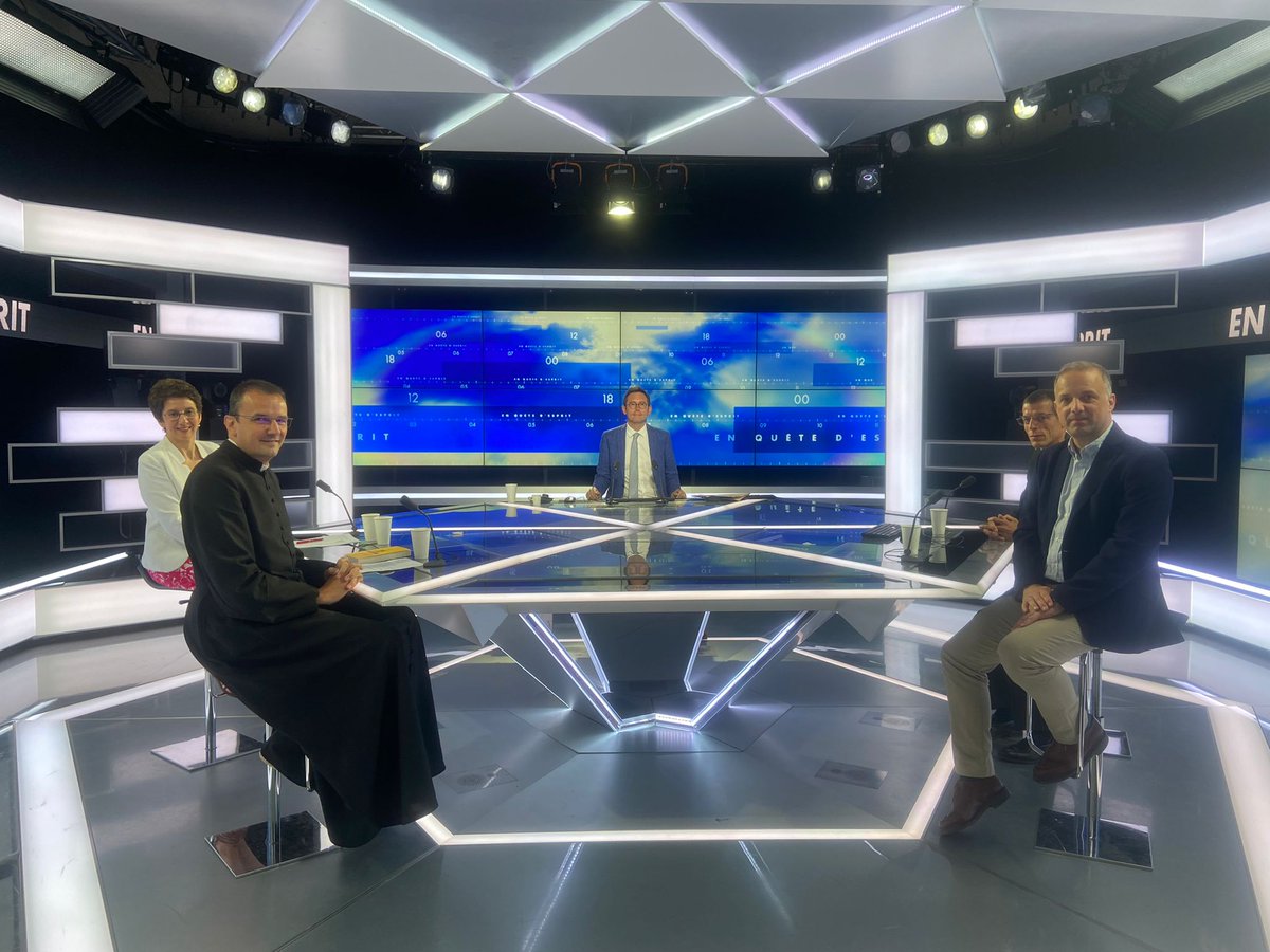 CNEWS Les OFF tweet media