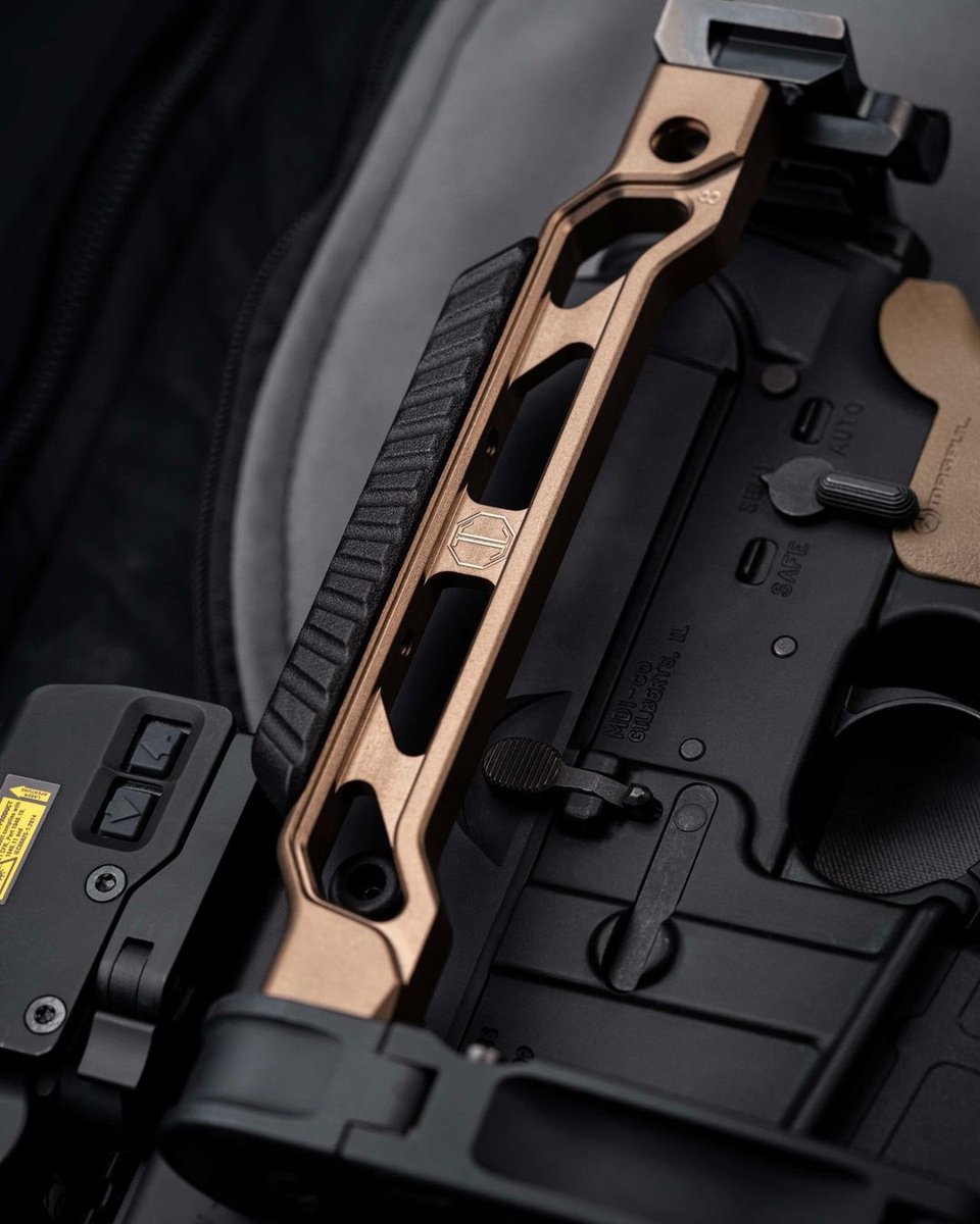 JMacCustoms's tweet photo. IT'S FOLDER FRIDAY! 💪🏼
Code: HFD
Expires Sunday, Midnight EST
📸 @tactical_camera
#jmac #jmaccustoms #tanodize https://t.co/RSjH7ofaGV