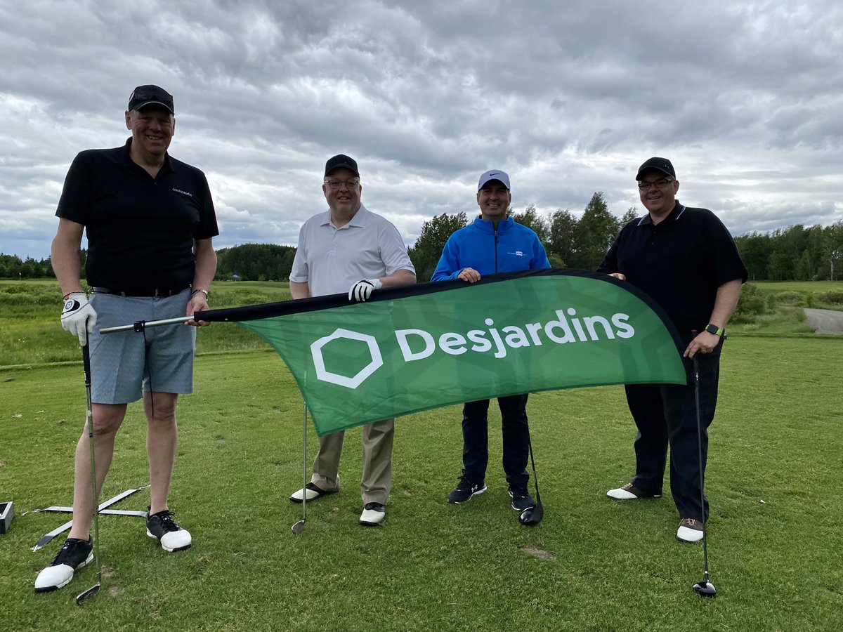 danielgiroux10's tweet image. Merci à Desjardins pour avoir été le grand commanditaire du tournoi de golf du Collège Boréal - association des anciens et anciennes.  

Great day of golf with our major sponsor an long time partner Desjardins!