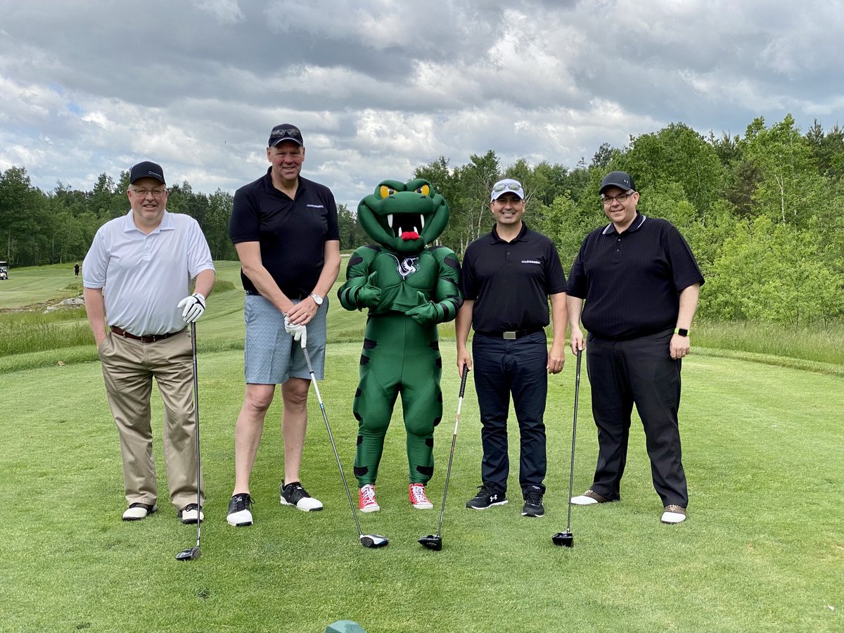 danielgiroux10's tweet image. Merci à Desjardins pour avoir été le grand commanditaire du tournoi de golf du Collège Boréal - association des anciens et anciennes.  

Great day of golf with our major sponsor an long time partner Desjardins!