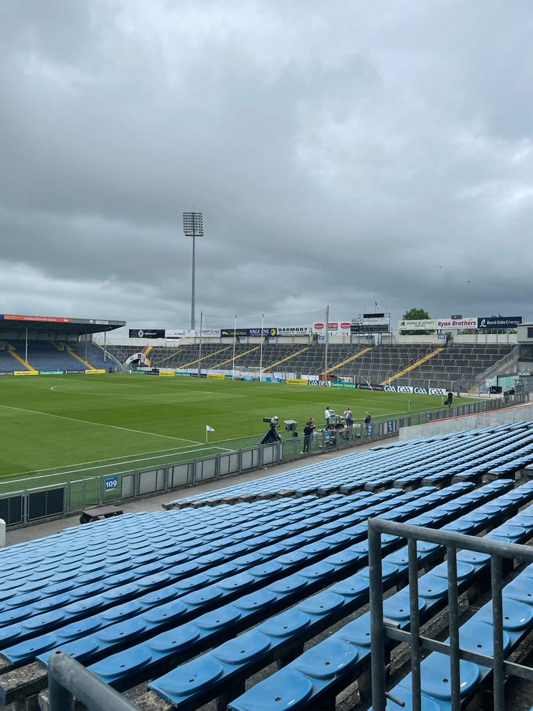 SportTG4's tweet photo. #CLAvOFF
Tráthnóna mór le teacht ar @TG4TV! Craobhacha Mionúr Electric Ireland - Cluiche Leathcheannais Iomána na hÉireann - An Clár v Uíbh Fhailí
@GaaClare v @Offaly_GAA
@GAA_BEO @officialgaa
#GAABEO
BEO AR @TG4TV ⏰ 19:30 https://t.co/13RwJehpmp