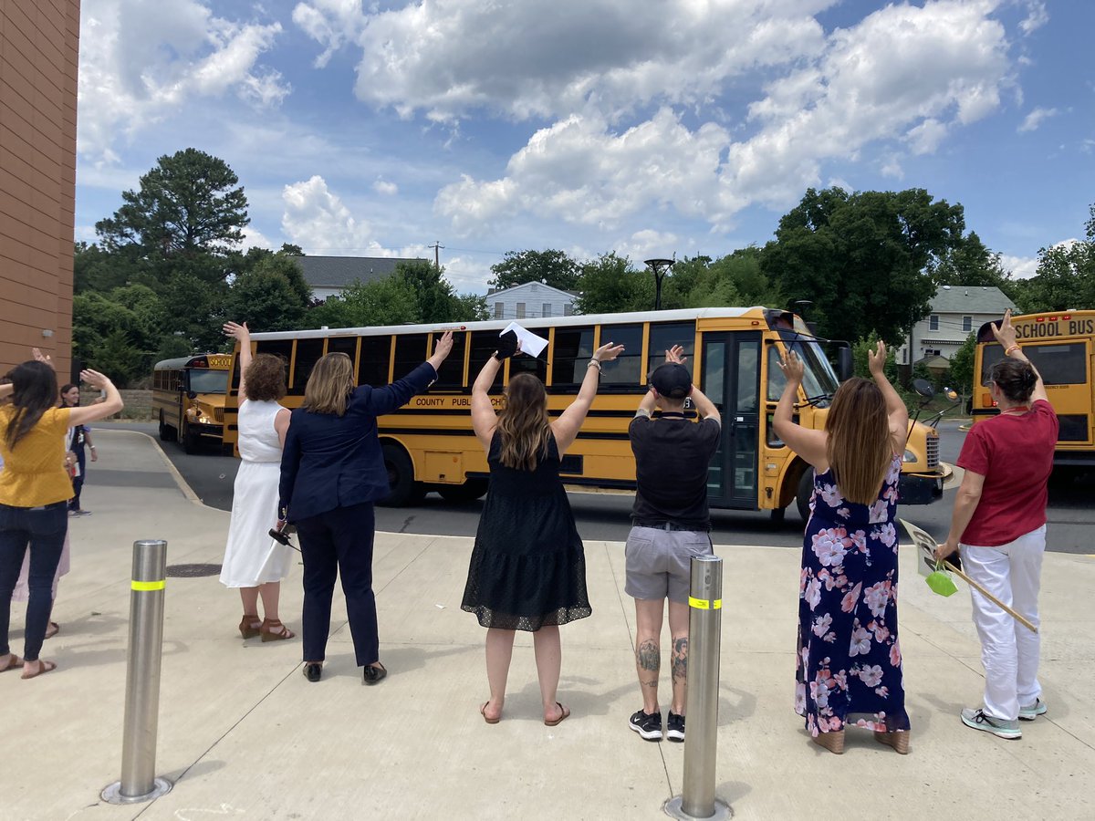 RT <a target='_blank' href='http://twitter.com/Fleet_ITC'>@Fleet_ITC</a>: School’s out for the summer! Have a great summer, <a target='_blank' href='http://twitter.com/APS_FleetES'>@APS_FleetES</a> !! 🎉🤷🏻‍♀️🎉 <a target='_blank' href='https://t.co/c3E8o4a6Yv'>https://t.co/c3E8o4a6Yv</a>