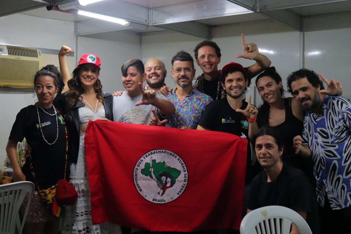 MST_Oficial's tweet photo. Também passaram pelo palco externo da nossa feira ontem os artistas Maciel Salu (PE) e Zé Hilton (RN) com muito forró.
Na noite de hoje teremos mais atrações culturais!
📸 Mylena Sousa
#IFENAFES #TodosPelaReformaAgrária #AlimentoSaudávelÉumDireito https://t.co/9PqWm8putJ