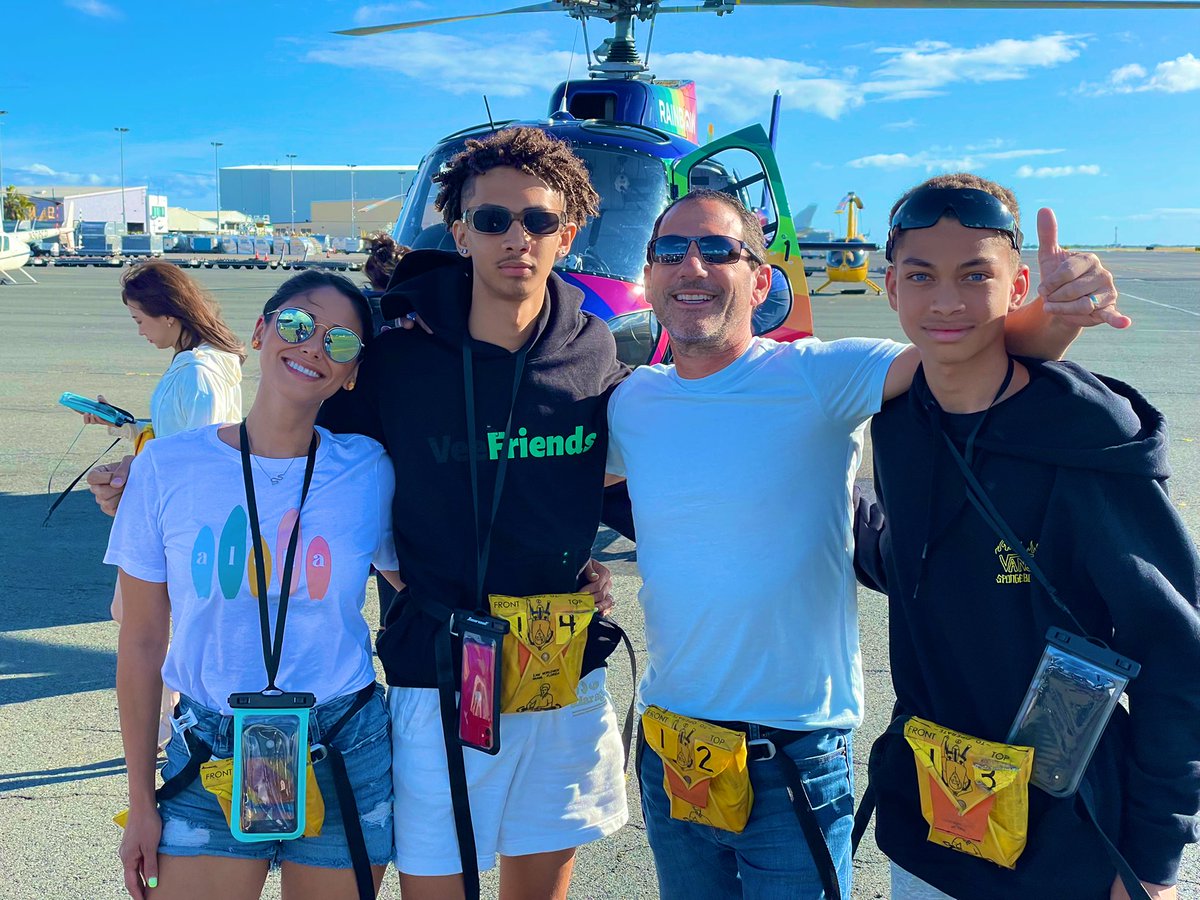 DeverlyFriend's tweet photo. Family trip to Hawaii! So far we are having the best time. We hiked KoKo Crater Stairs, boys took surfing lessons and toured the island on a helicopter #Hawaii @Mebula67 https://t.co/Q7REZk7Ifu