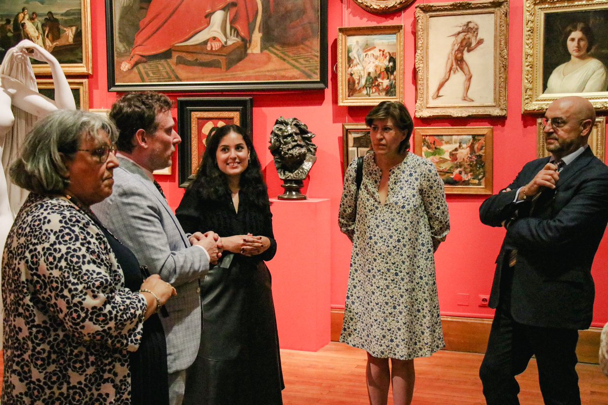 URB_Allier's tweet photo. Inauguration de la nouvelle exposition « Dans les collections de @laBnF - Trésors enluminés des ducs et duchesses de bourbon » visible au Musée Anne de Beaujeau à Moulins. 
Avec @CBreuvand, VP chargée de la culture et du patrimoine. 
@Musees03 #Allier #Bourbonnais https://t.co/bQHeQB0nlI