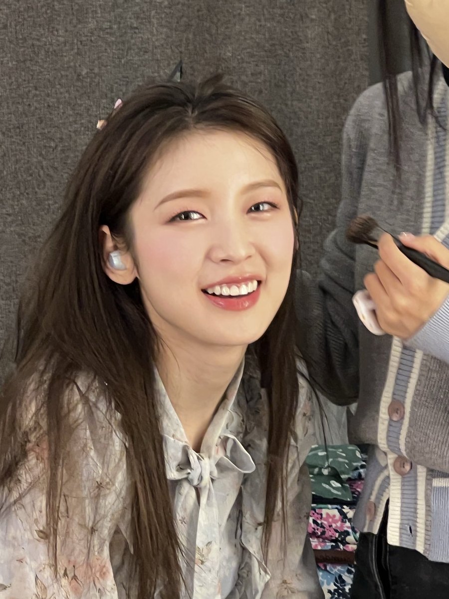 #최아린 #생축 #해피아린데이 
더 있는데 참았다.. 봐 준다…
생축축축ㄱ축 이뿌니