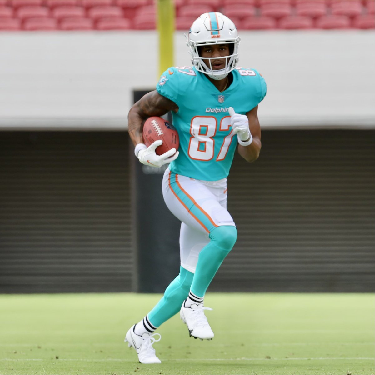 erikezukanma's tweet photo. 7/11/22 note to self.. “You made it kid.  Keep Going!” 

Extremely blessed &amp; Excited for the opportunity! 
Fin Nation Let’s Rock 🐬 https://t.co/BKDzy5kejq