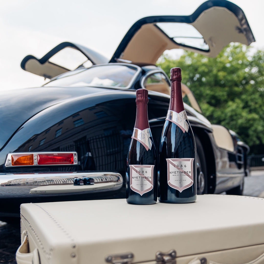 Nyetimber's tweet photo. An excellent vintage never goes out of style. Celebrate Father’s day with the pinnacle of Nyetimber’s winemaking, our 1086 Rosé.
The 2010 vintage is the perfect gift for a man who enjoys the finest things in life. #FathersDay #MadeGlorious #Nyetimber https://t.co/ocNK25AvLy