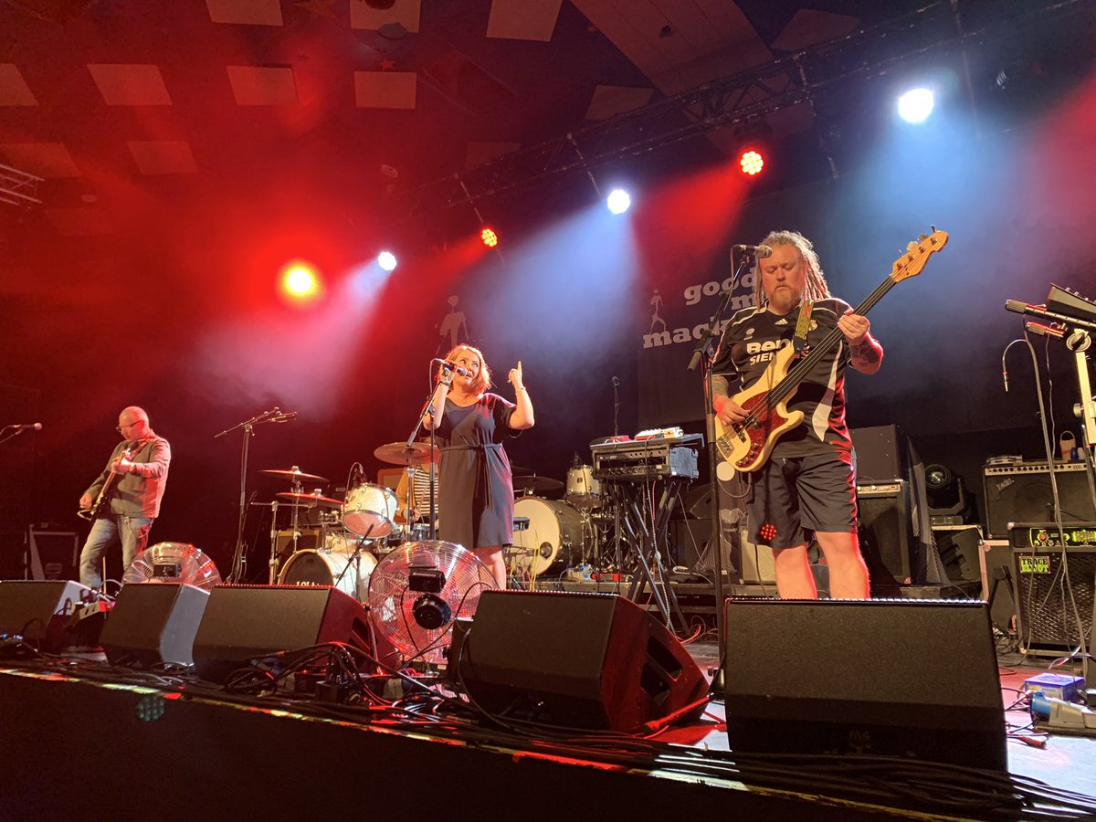 James Edwyn (@jeatbb) on Twitter photo Feeling very lucky to be recording the awesome <a href="/gbmrmackenzie/">Goodbye Mr Mackenzie</a> at the Barras tonight. Pals @Lolain_Slacks sounding superb in soundcheck, should be a fun night! Feeling very lucky to be recording the awesome <a href="/gbmrmackenzie/">Goodbye Mr Mackenzie</a> at the Barras tonight. Pals @Lolain_Slacks sounding superb in soundcheck, should be a fun night!
