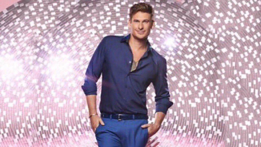 Happy Birthday to Lee Ryan!! 