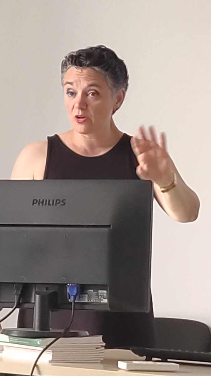 Gracias a Dra Raquel Glez su participación. Un lujo tenerla como experta en ATOMS