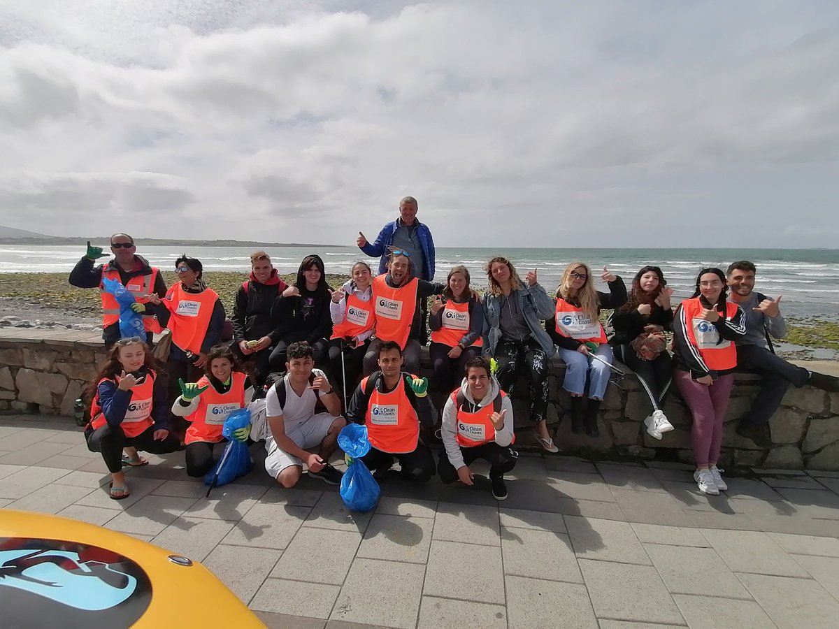 devperspectives's tweet photo. Designers created #DesignThinking #DeBono created his Hats Musicians created #MusicThinking. #AdventuresInGlobalEducation @Erasmus_Project pax are #AdventureThinking to explore outdoor activities processes for problem solving within the pillars of #GCE. + a #TwoMinuteBeachClean https://t.co/pMUgoEyN91