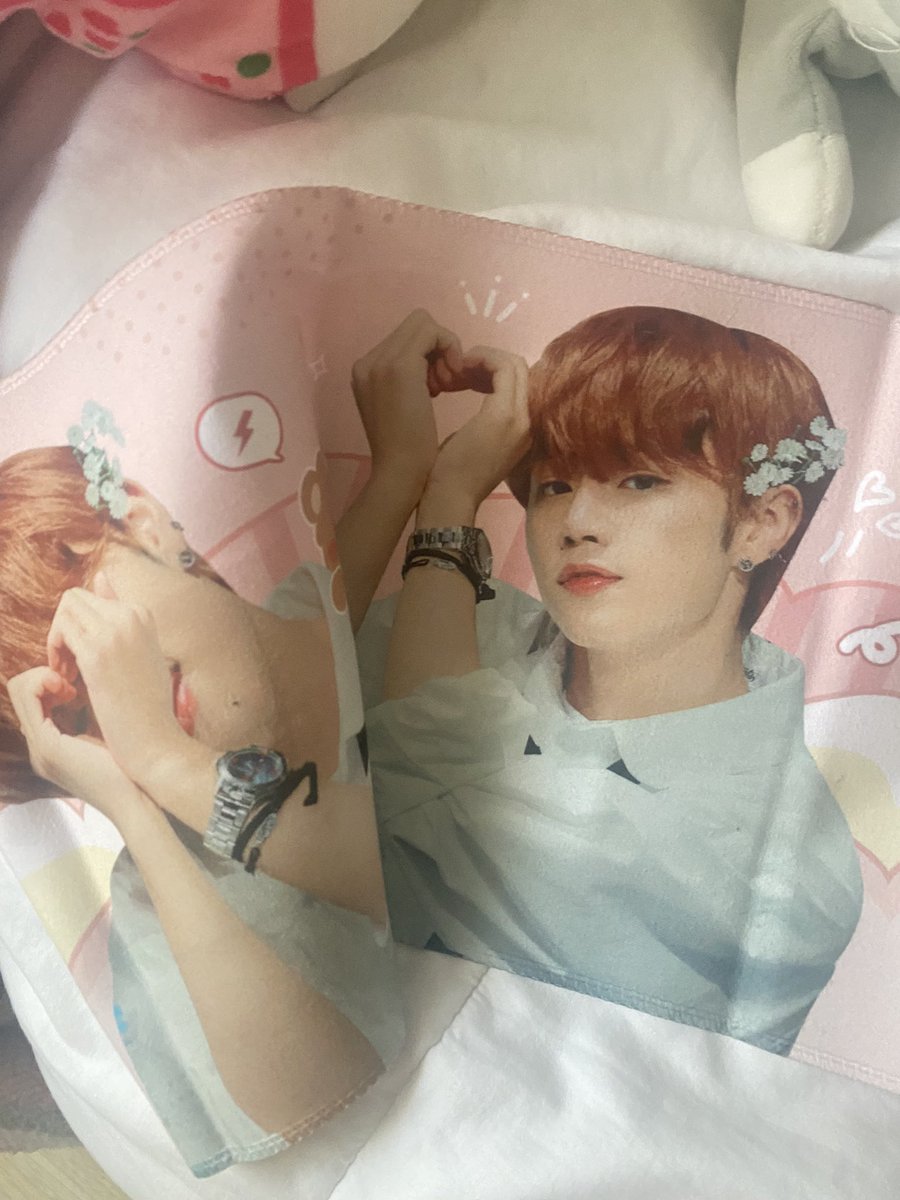 sunwooswaifu's tweet photo. Forgot to post this from all the movingπ But thank you so much! It arrived safely and in perfect condition π₯° @multiGOS_ #MGSProofs https://t.co/zUiiOZBqM5
