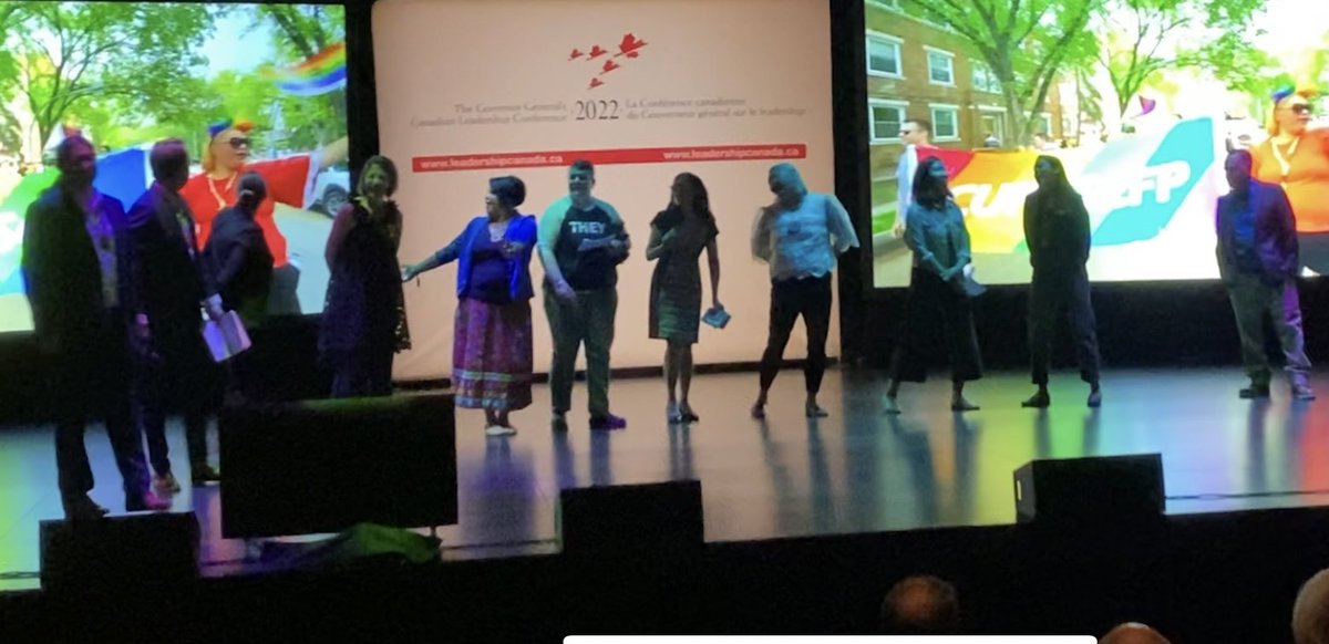 The Saskatchewan #GGCLC2022 study tour brought the crowd of 250 leaders from across the country — and the Governor General — to their feet! 

I was so proud to hear their stories. Now I’m homesick for #sask.