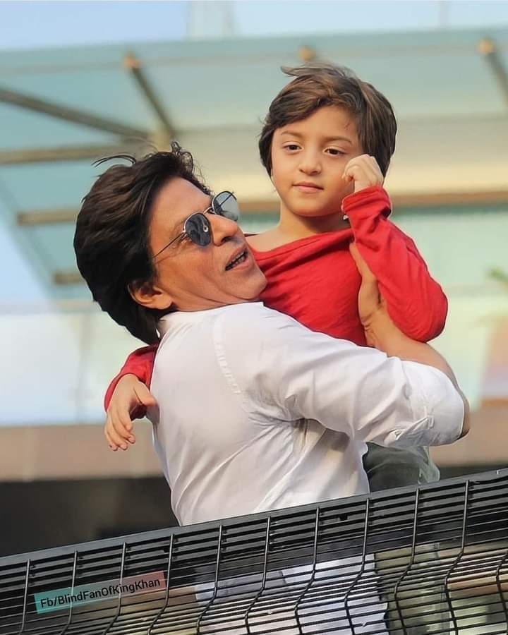 RezwanSahik's tweet photo. @iamsrk @KKRiders @ADKRiders @TKRiders https://t.co/24BLgMO4dl
