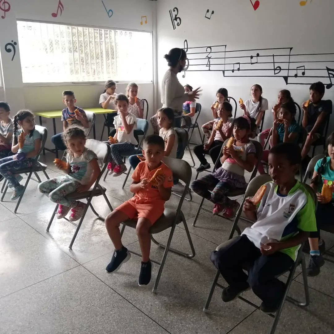 Niño Simón Trujillo tweet media