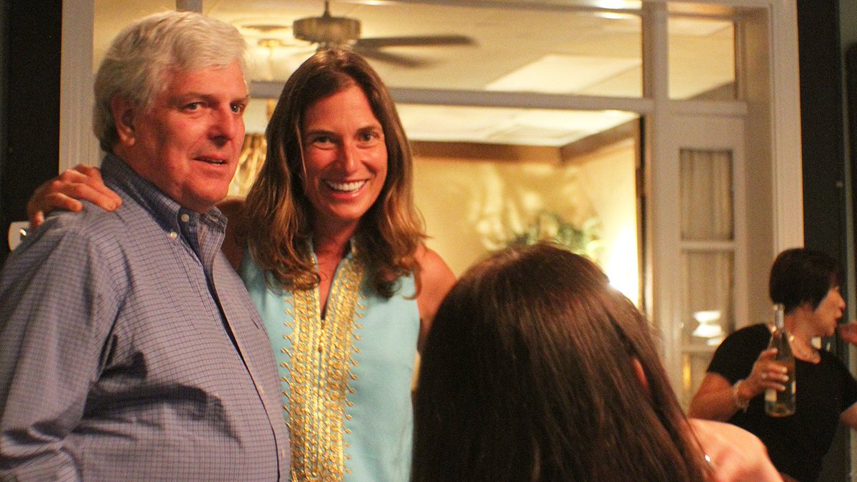 Bottle Report tweet media