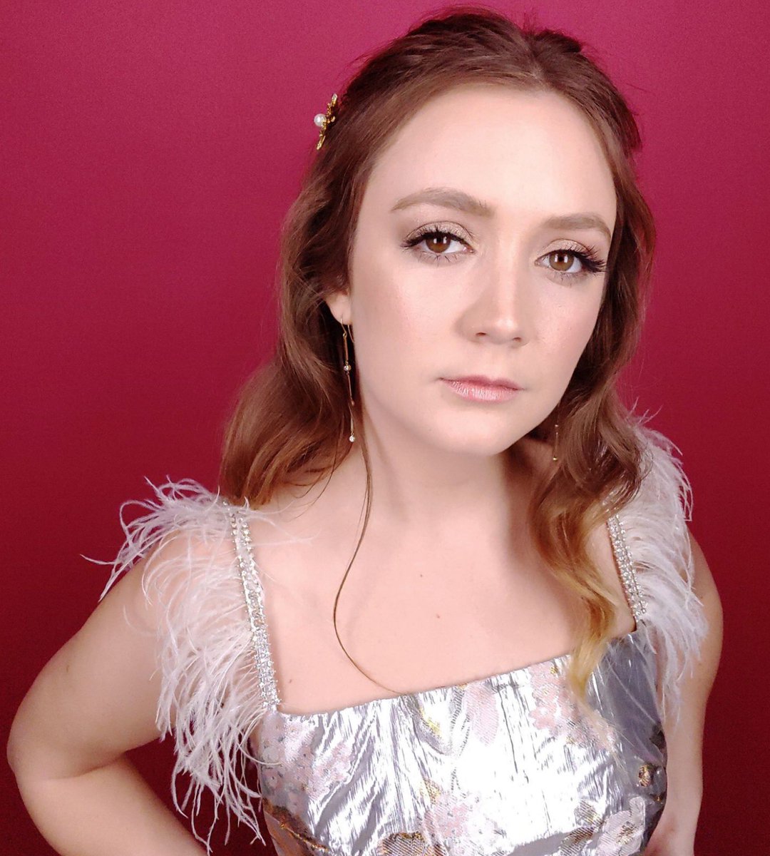 AHSZone's tweet photo. BREAKING: Billie Lourd is returning for “American Horror Story” Season 11! https://t.co/bjlO17k7ZF