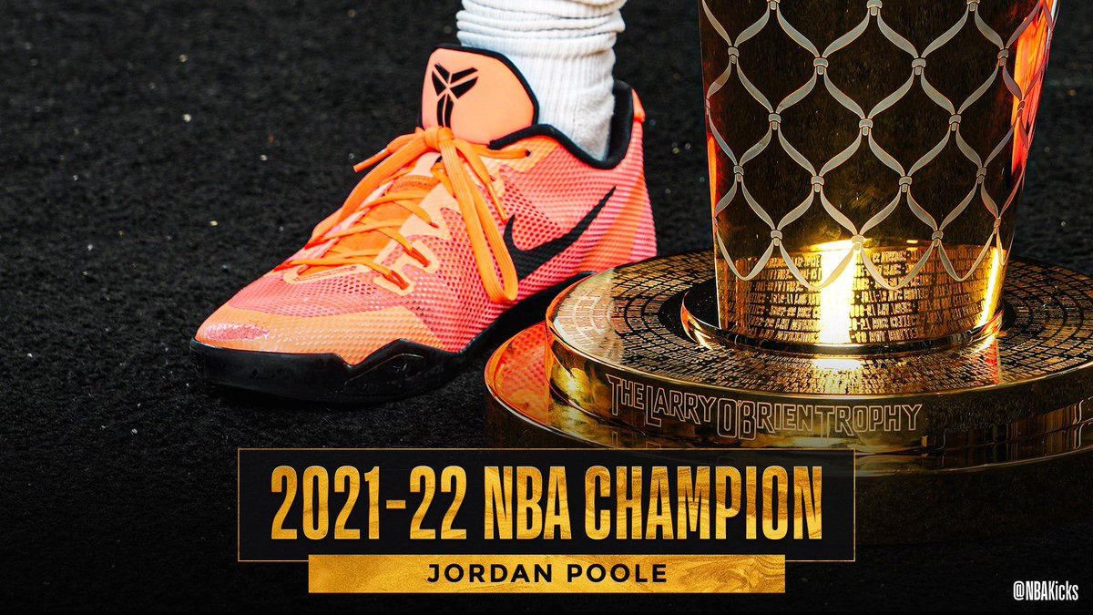 B/R Kicks on X: Jordan Poole wearing the Nike KD 12 “EYBL” tonight.   / X