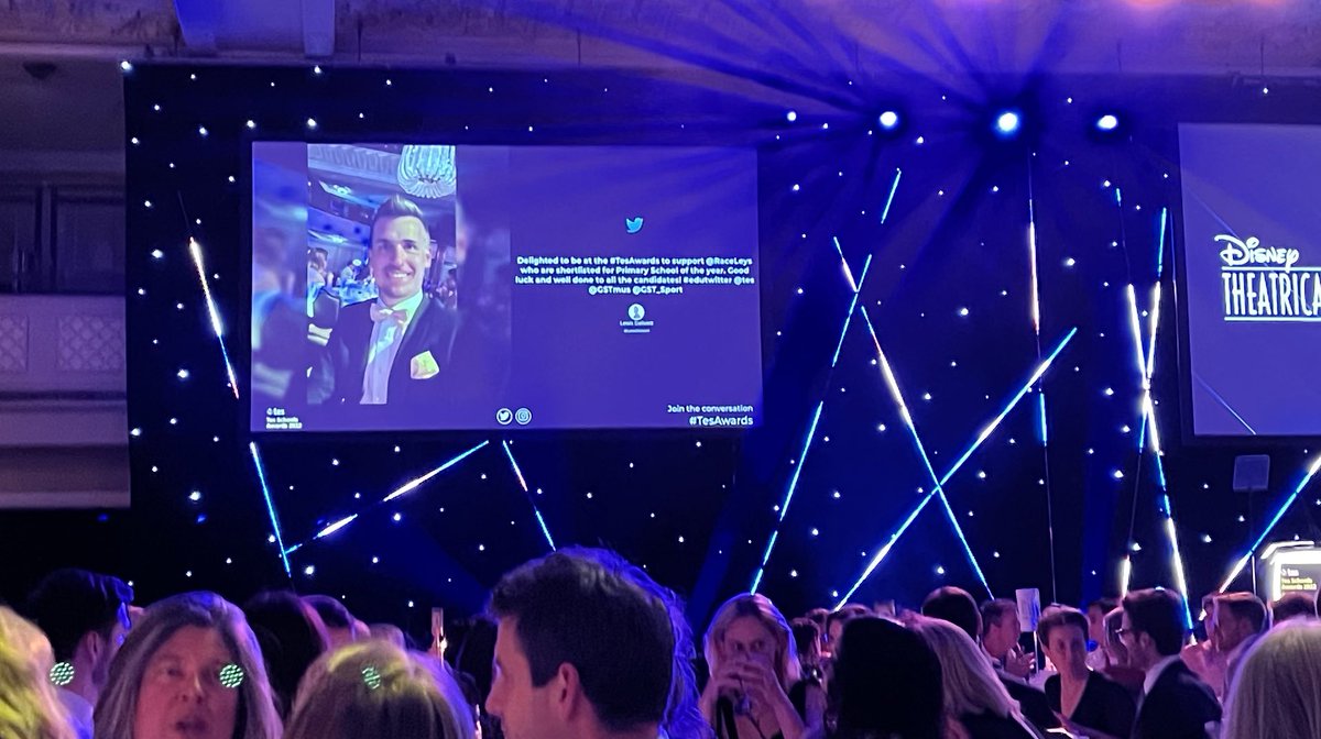 LewisDelivett's tweet photo. And then you end up on the big screen! #feelfamous. #TesAwards https://t.co/a7RhNTR1Lr