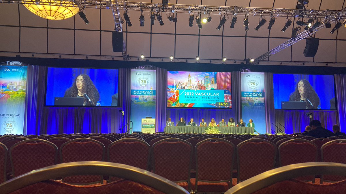 IEMcElroy's tweet photo. Addressing the elephant in the room - why is the DEI session empty? #VAM22 

Are you really an ally/accomplice/advocate or are you checking the box? https://t.co/uVBztMQhil