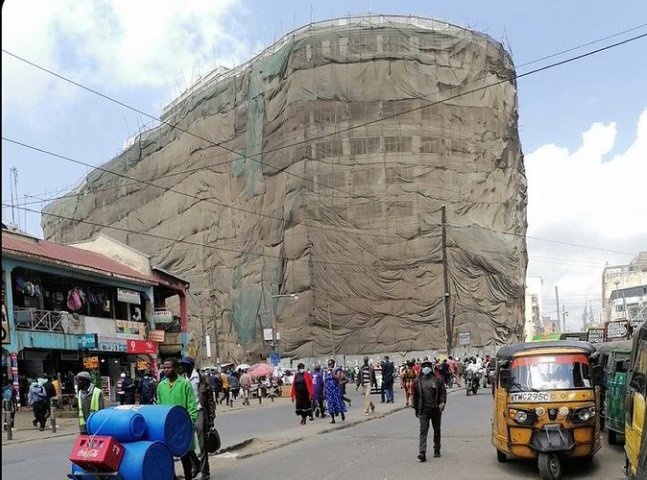 kuwamocho_'s tweet image. Hiii building imejengwa tangu nikiwa class 5 uko