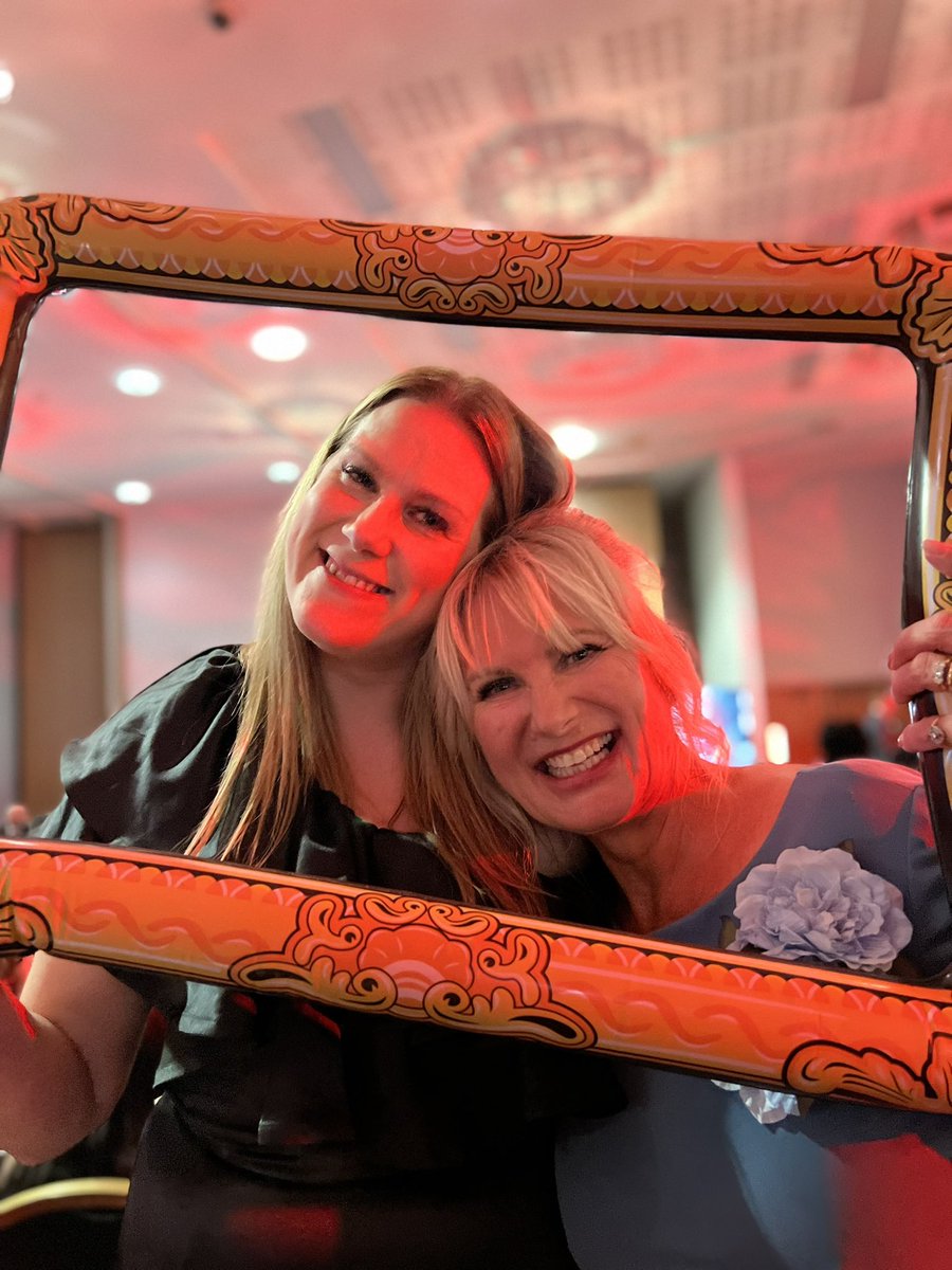 PhilCraig1's tweet photo. Great start to the evening at the #maacball with Mrs Craig taking some quick selfies with Hanna @MAA_Charity @EBC_Group. Looking forward to a great night 👏 🤵‍♂️🤵‍♀️ https://t.co/FkZjZxWQRe