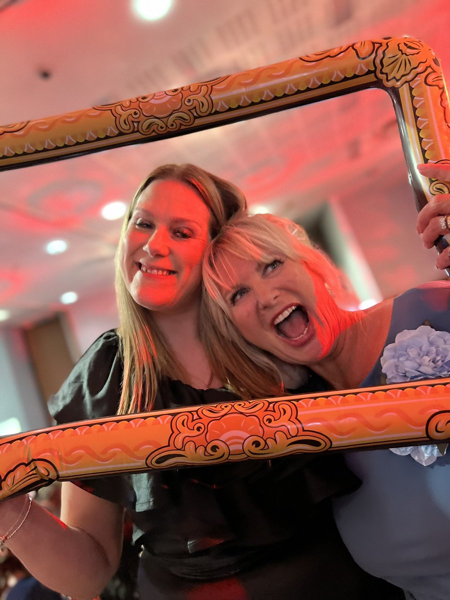 PhilCraig1's tweet photo. Great start to the evening at the #maacball with Mrs Craig taking some quick selfies with Hanna @MAA_Charity @EBC_Group. Looking forward to a great night 👏 🤵‍♂️🤵‍♀️ https://t.co/FkZjZxWQRe