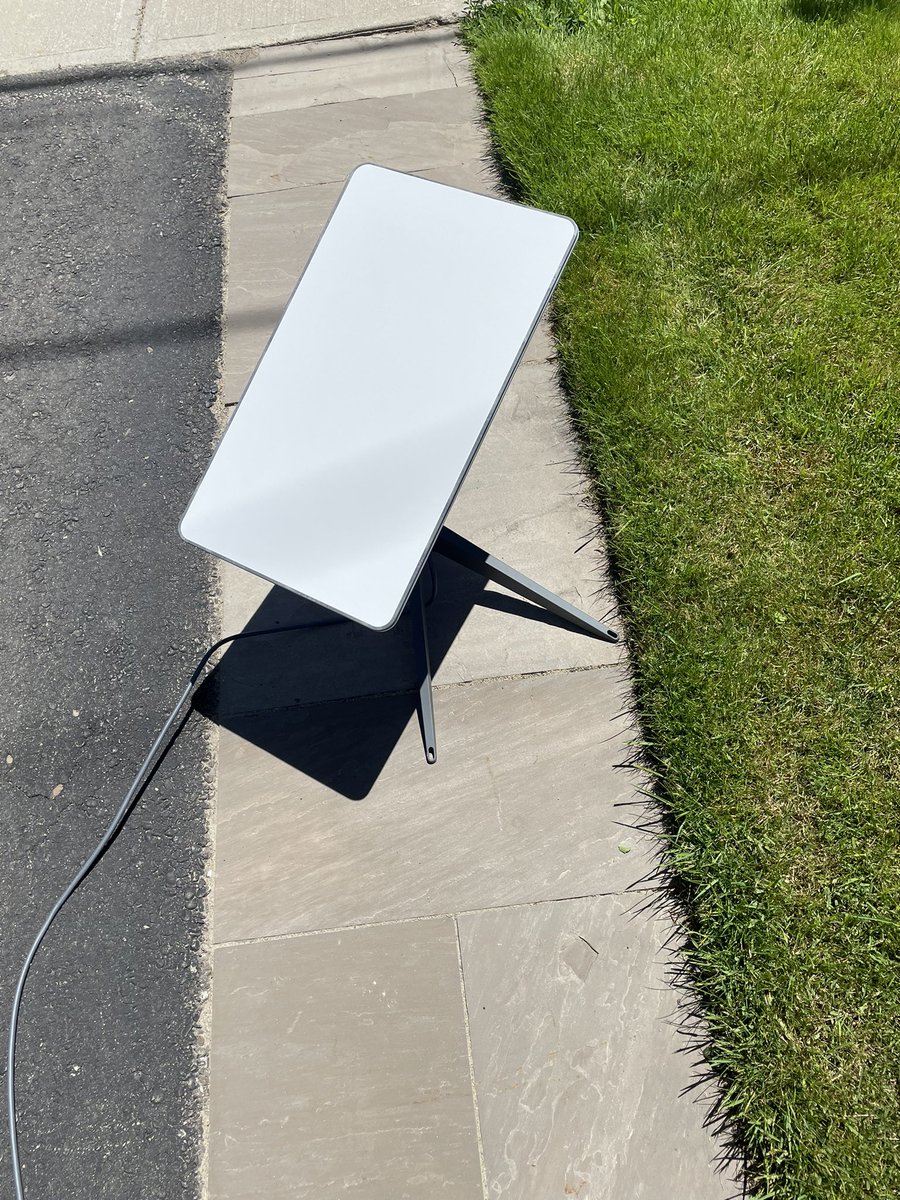 spiderzaur's tweet photo. And… here it is with a portable RV plan, this is a game changer! Will make family a happy campers this summer, literally! Thank you @elonmusk #starlink https://t.co/vfSOgzk4bL
