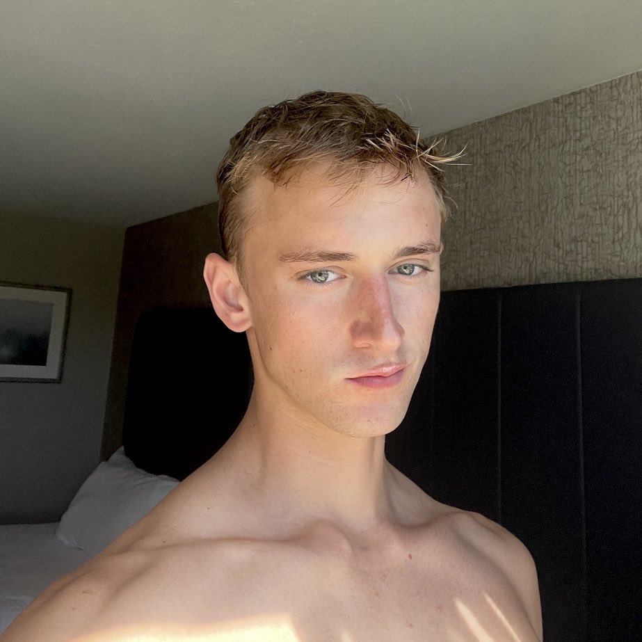 Taylor Rosenberger tweet media