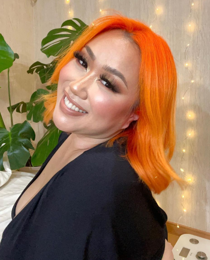 manicpanic_uk's tweet photo. @yokoxbeauty blowing us away once again with those stunning colours and aesthetics 🧡🧡
@ryousuke_nomura 🎨
#sunshine #electricbanana #vampirered
#manicpanicpro #manicpanicprofessional #MPUK #UV #uvhair #collection #haircollection #manicpanicuk #manicpanic #vivid #vividhair https://t.co/7OkyXIdc01