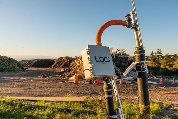 MIT_alumni's tweet photo. MIT alum-founded @LociControls uses solar-powered devices to significantly reduce methane gas emissions at landfills https://t.co/XYEheujyzH https://t.co/rEhk3X4YuG