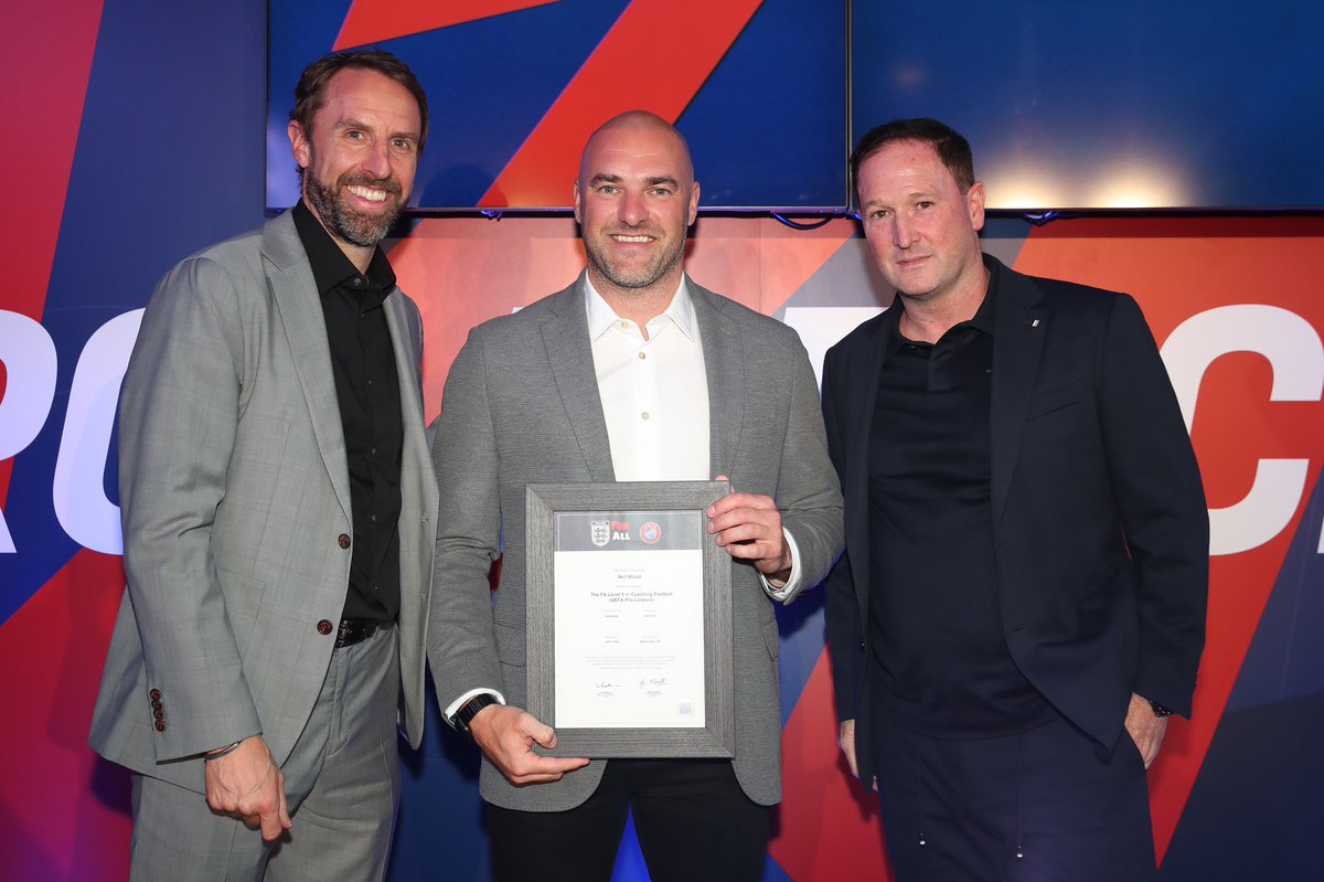 Neil Wood tweet media