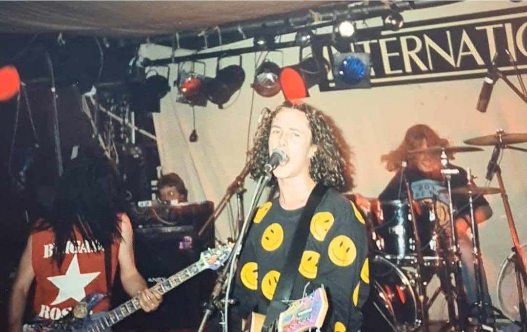 @mileshuntTWS please tell me you still have this iconic top 👍#thewonderstuff @thewonder_stuff