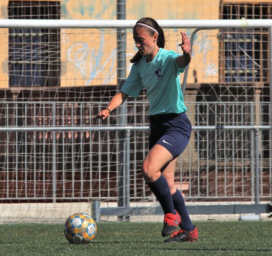JordiRomagosa's tweet photo. AIDA RUIZ
Menys de portera (i segur que ho donaria tot allà), oferirà el màxim d'ella en qualsevol posició a #WSPro. Espectacular dintre i fóra del camp. Ha disputat 28 partits (5 com a titular), marcant 1 gol i rebent 1 groga.
Mil gràcies #futfem que m'ha fet conèixer-la. https://t.co/ogwWxza7w3