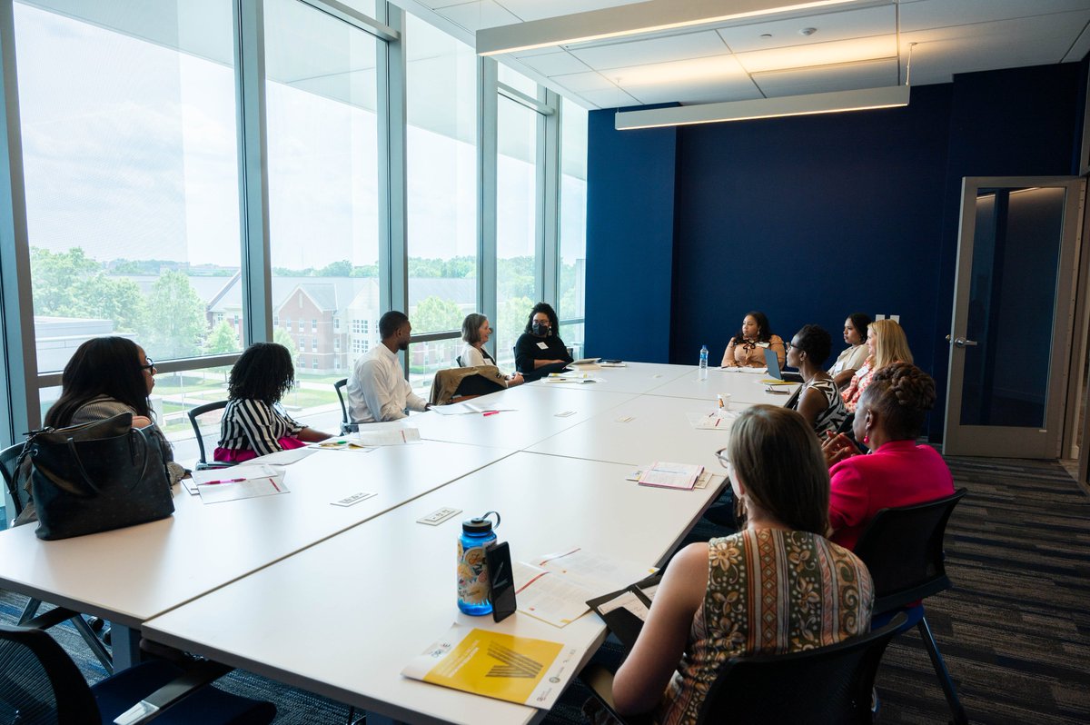 Hunt_Institute's tweet photo. Before we close today's #DRIVEsummit with @GrovesPrice &amp; @DrAntGraham, attendees break out into small groups to workshop specific levers of the plan into action within their respective communities. 

#DRIVESummit @NCBCE @NC_Governor https://t.co/YN74PWLfKG