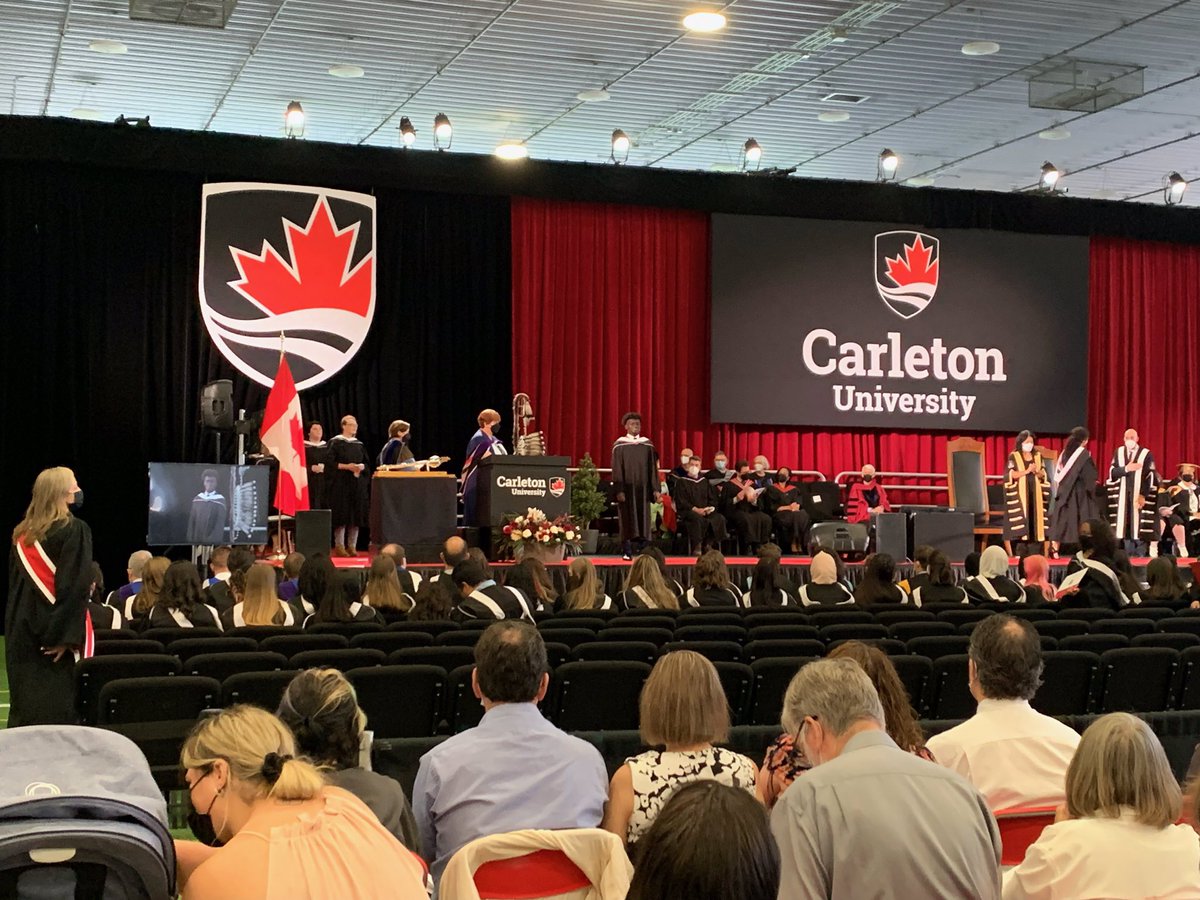 IamSylarr's tweet photo. Officially graduated from Carleton University. Special thanks to my friends and family for the massive support all these years! 😄#CarletonGrads2020 #CarletonConvocation #CarletonUniversity @Carleton_U https://t.co/Nc3udjIUmv