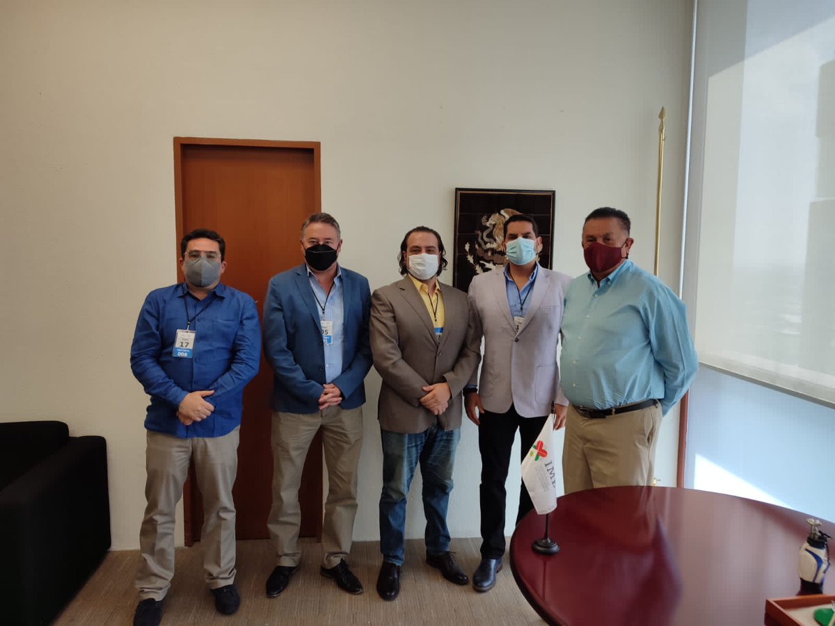 ma_nan's tweet photo. Excelente plática de miembros de la región Asia-Oceanía @RGMxAO  con el Embajador @Santavelri Director Ejecutivo del @IME_SRE @RedGlobalMX https://t.co/vm5gkInBDQ